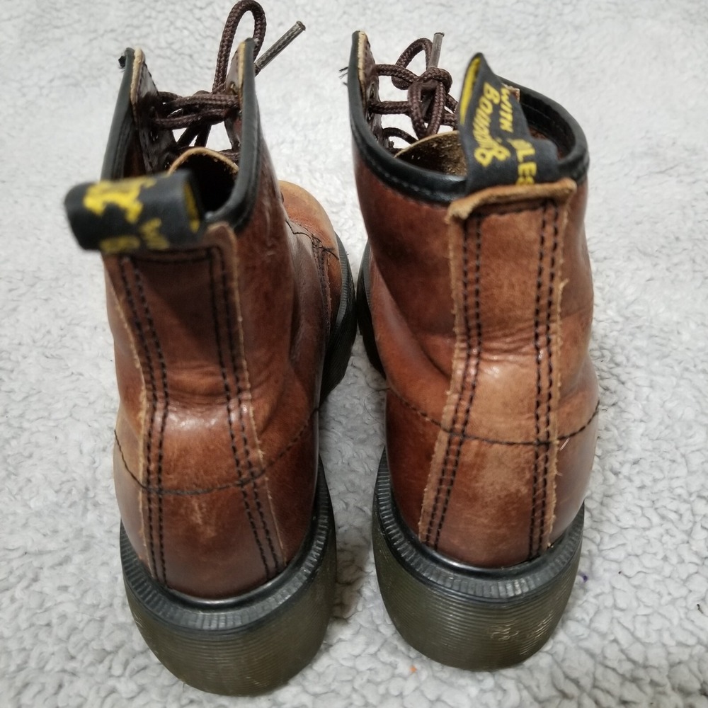 Vintage Dr Martens 8433 Club Sole Made in England 6 Hole Brown Boots Size 4 - Picture 6 of 16
